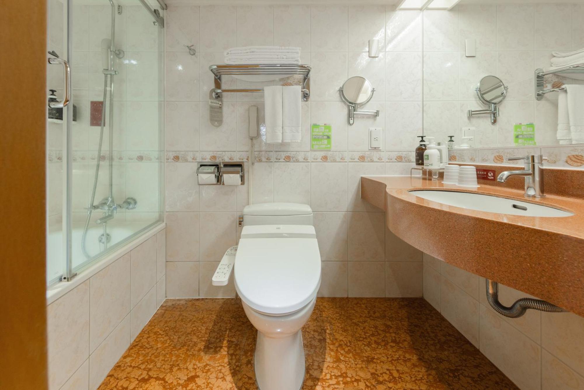Cosmos 5* Đài Bắc